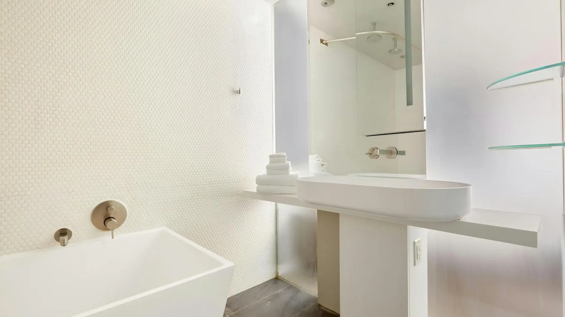 The Slate Hotel Downtown, Sonder By Marriott Bonvoy Toronto