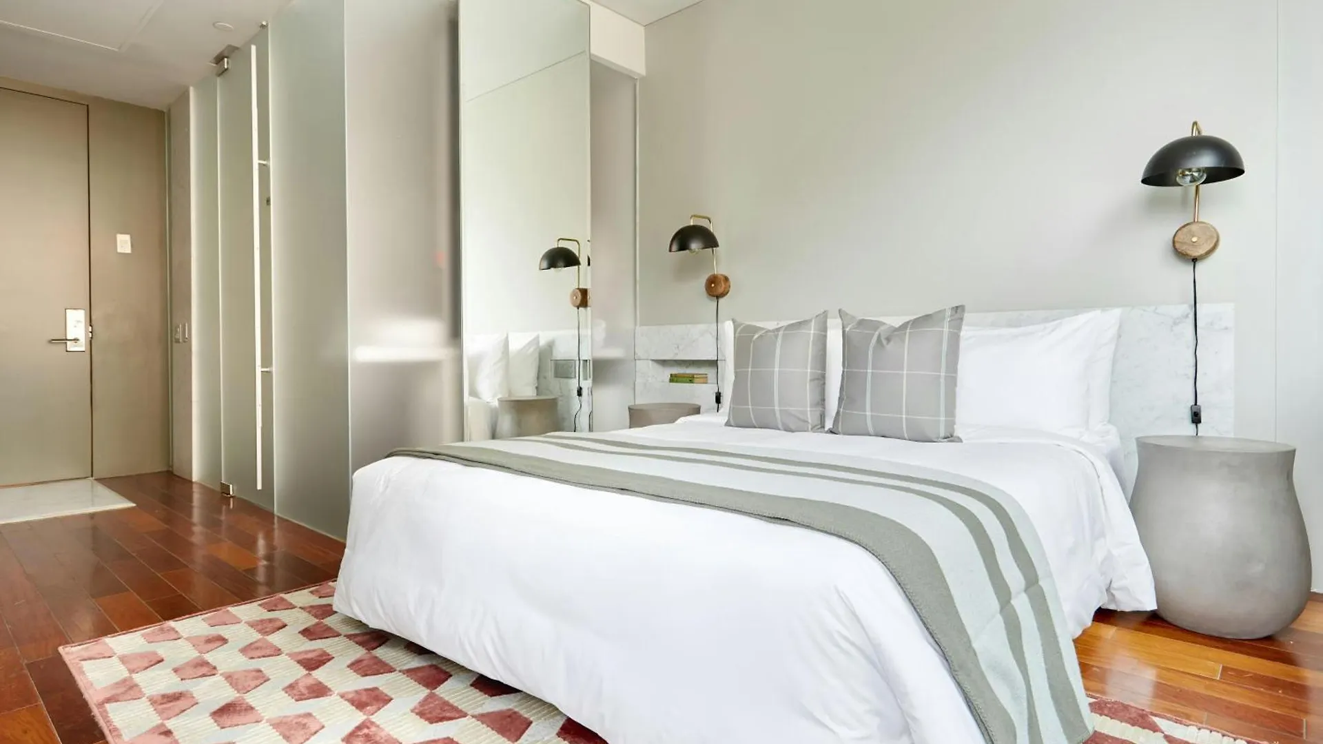 The Slate Hotel Downtown, Sonder By Marriott Bonvoy Toronto
